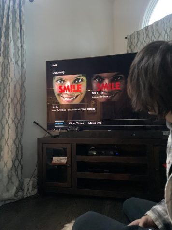 The horror film “Smile,” is only in theaters as of November 10th 2022. But the film is set to air on the 18th on television. This will make the film available for many more interested, and horror film lovers.