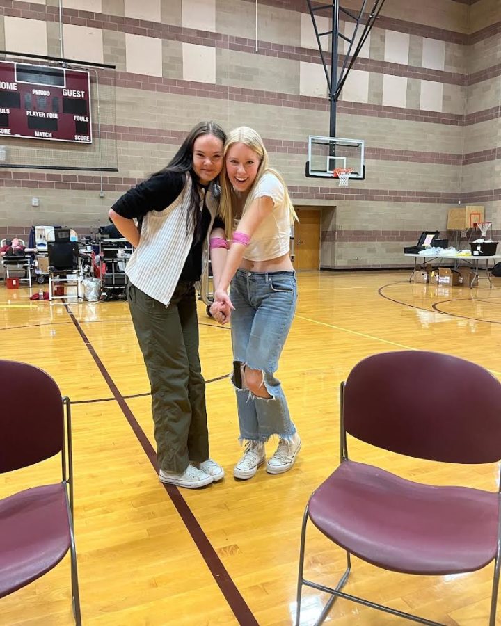 Silver+Creek+High+School+students+pose+for+a+quick+picture+showing+off+their+bandages+after+donating+blood.+On+October+19%2C+Kaitlyn+O%E2%80%99Connor%E2%80%99s+capstone+project+Blood+for+the+Better+partnered+with+Vitalant+to+host+a+blood+drive+at+Silver+Creek.+From+left+to+right%3A+Anaika+Shaeffer+and+Kaitlyn+O%E2%80%99Connor.