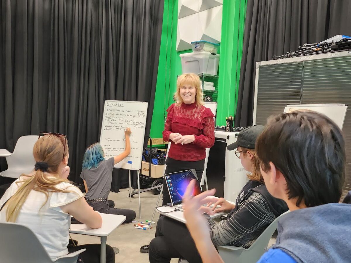 Ginger Sheehy Tatic, Video Arts Pathway manager, addresses a group of students who are members of the Media Team during her Developing a Video Series class at the Innovation Center on Thursday, October 3rd. 